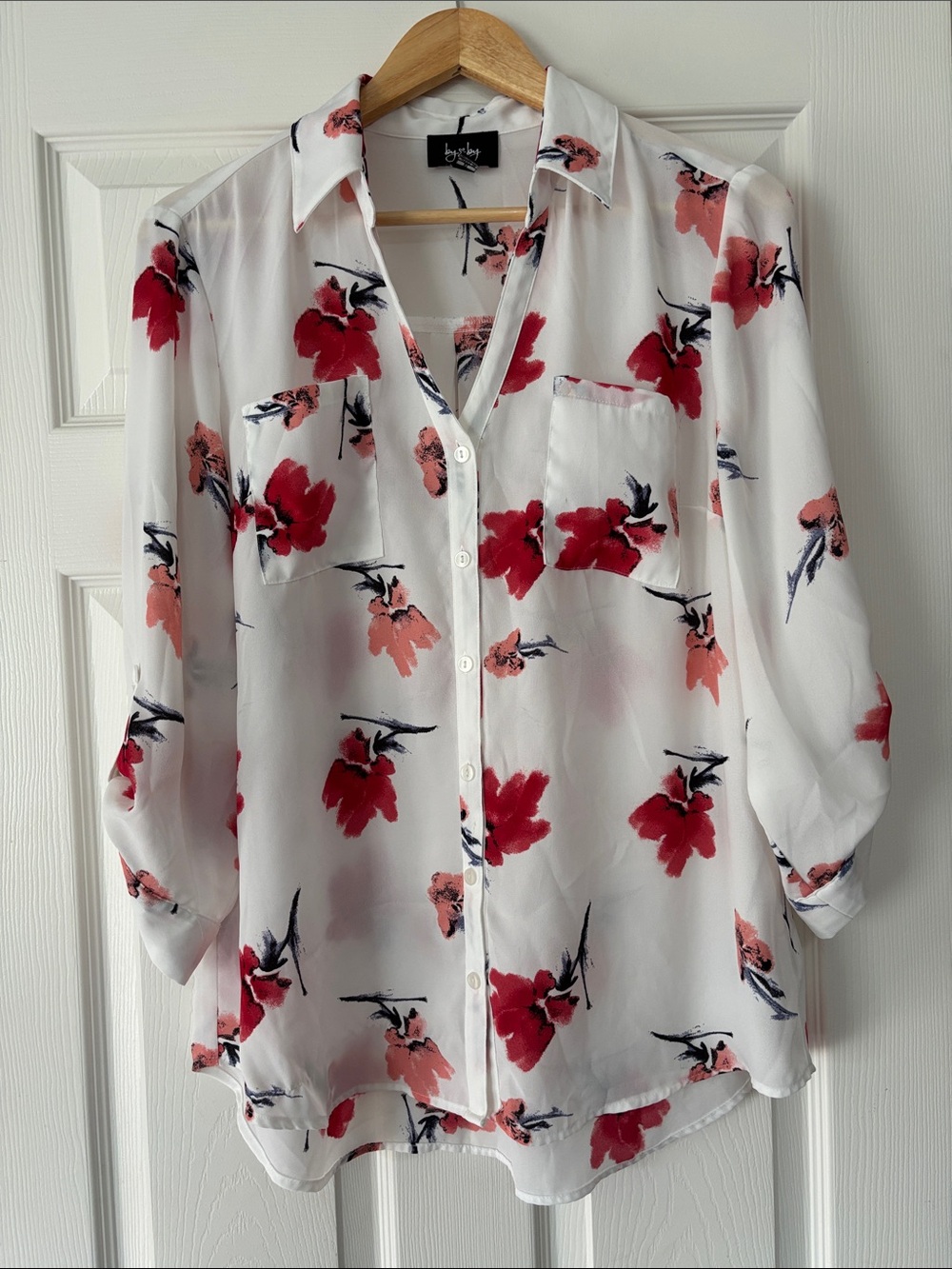 by & by White Button-Down Shirt with Red & Pink Floral Print